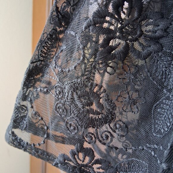 POL Velvet and Lace Boho Baby Doll top blouse sz S  /B1 - Picture 3 of 7